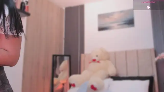 _alaiasmile_ stripchat live cam model