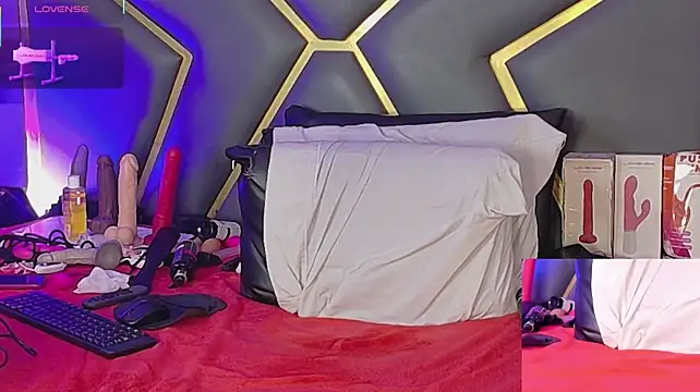 Scarlettt_Ass stripchat live cam model