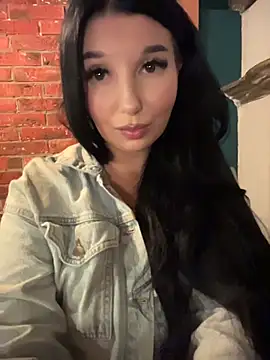 Tisha_Busty stripchat live cam model