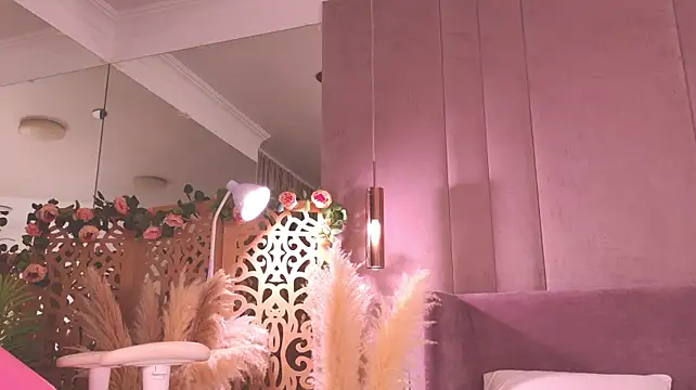 Smiley_Mia stripchat live cam model