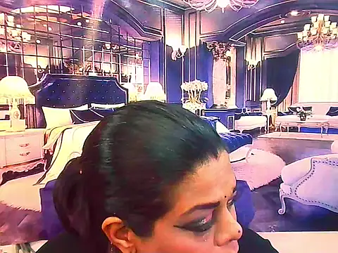 indianCherryPie stripchat live cam model