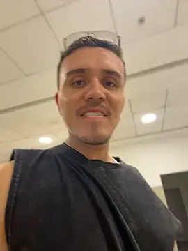 adam-rivera stripchat live cam model