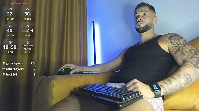 nicholasX1 stripchat live cam model