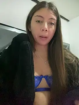 Sara-cooper2 stripchat live cam model