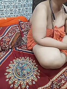 Tanisha-Chy stripchat live cam model
