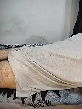 Mr_Hotyy stripchat live cam model