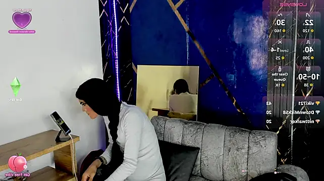 ZAMMIRA stripchat live cam model