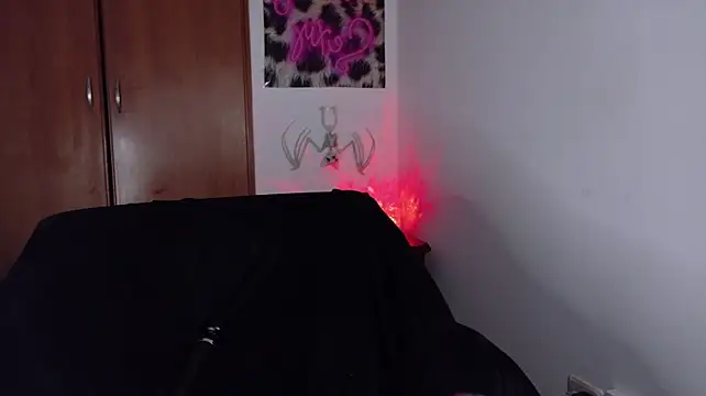 KittyJane stripchat live cam model