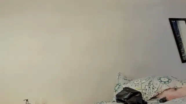 luanaw1 stripchat live cam model