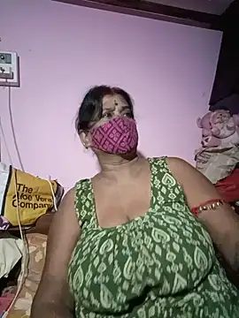 me-pari-hu stripchat live cam model