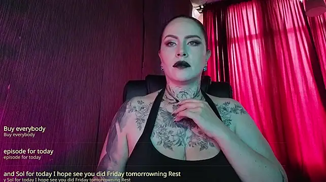 Mistressolivia07 stripchat live cam model