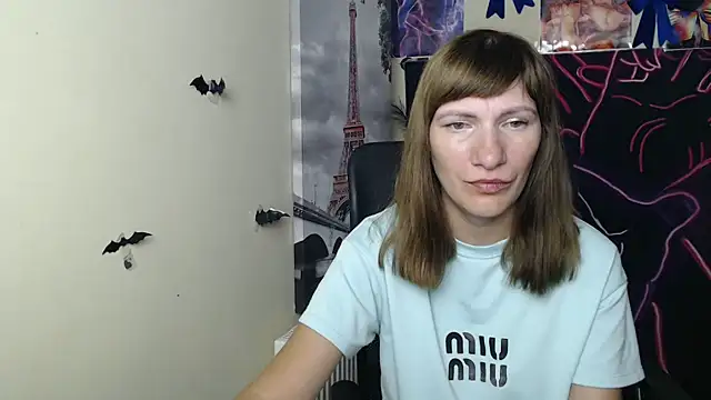 Rosalinda_ro stripchat live cam model