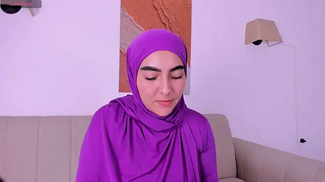 Malika_Noor stripchat live cam model