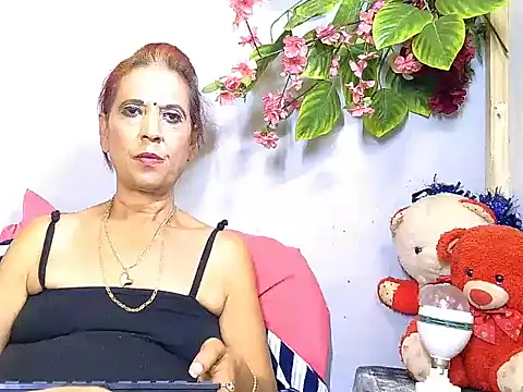 Hot_queen58 stripchat live cam model