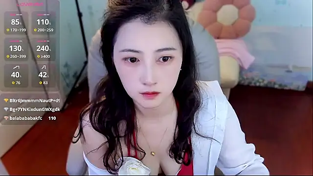 summer_uu stripchat live cam model