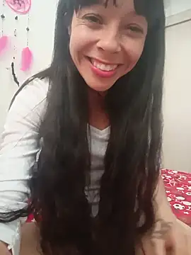 dulce_loba stripchat live cam model
