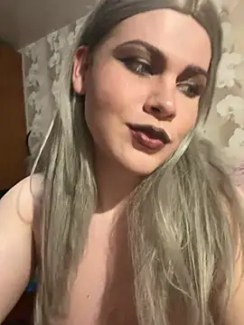 BettySapphire stripchat live cam model