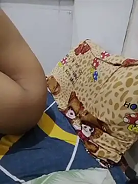priya_2009 stripchat live cam model