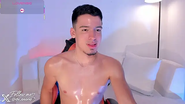 david_osoriox stripchat live cam model