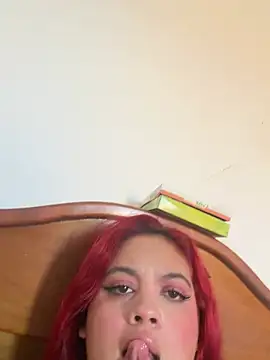 Auravega_ stripchat live cam model