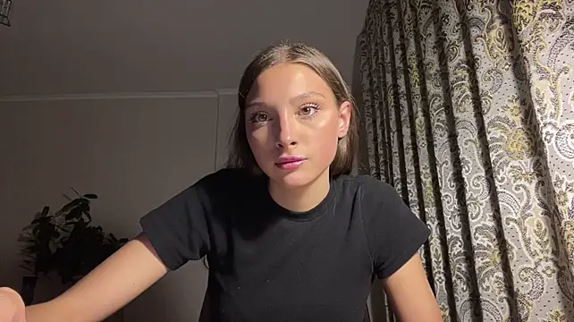 CaraMalpica stripchat live cam model