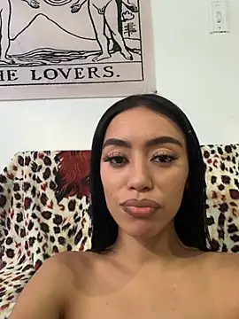 rosemariebby stripchat live cam model