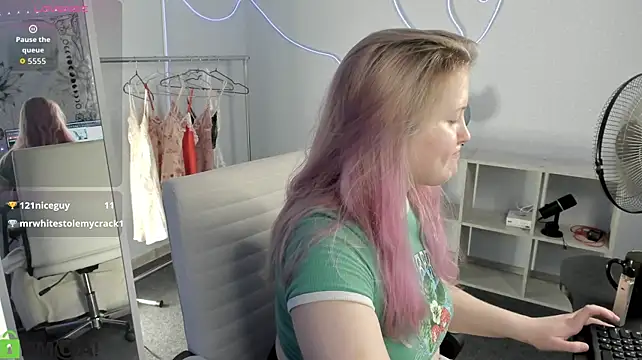 SunshyRose stripchat live cam model