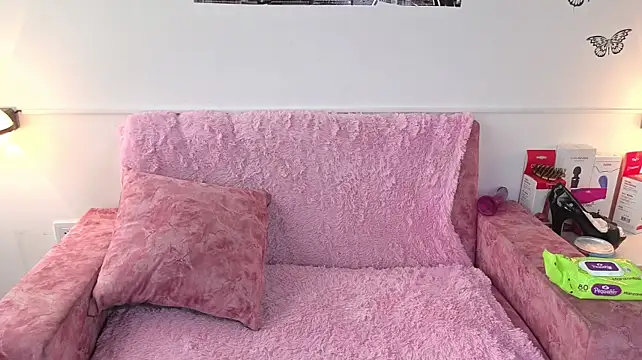 julietha_1vixeen stripchat live cam model