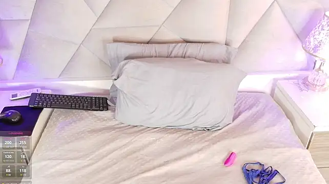 SussyRoss stripchat live cam model