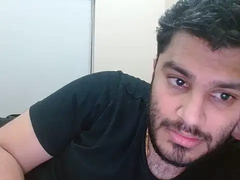 robintoit stripchat live cam model
