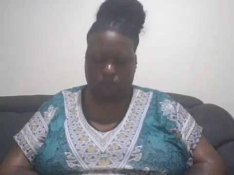 fat_ebonyqueen stripchat live cam model