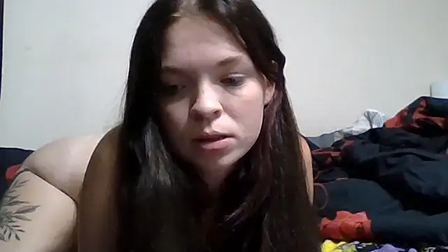MidnightRebelXO stripchat live cam model