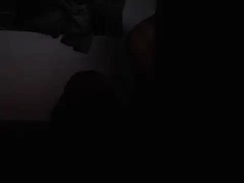 HOW70 stripchat live cam model