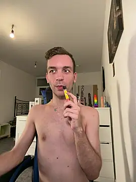 nick_subvyx stripchat live cam model