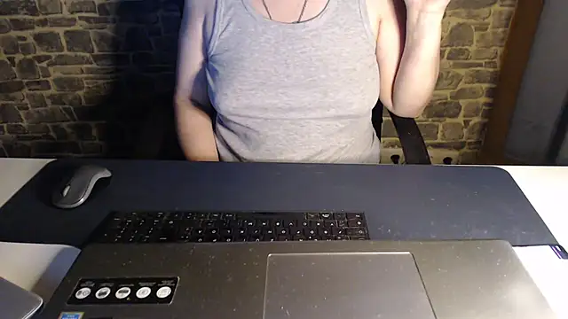 SweetPhoenix76 stripchat live cam model