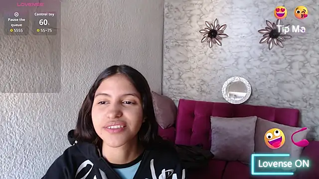 Evagirl69 stripchat live cam model