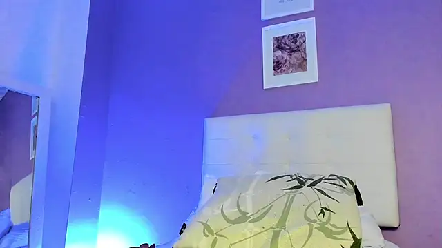 fernanda317 stripchat live cam model