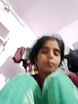 Rishika_hot stripchat live cam model