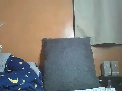 Berry_Queen2 stripchat live cam model