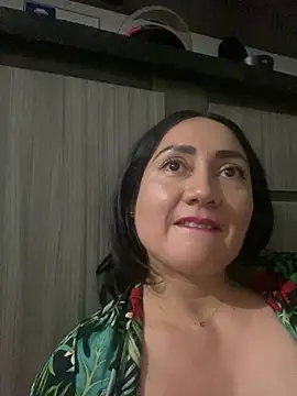 juliana_diaz stripchat live cam model