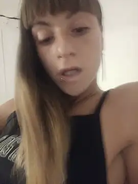 Cristina02 stripchat live cam model