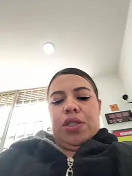 Ariana-07 stripchat live cam model