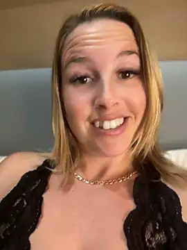 amberrose094 stripchat live cam model