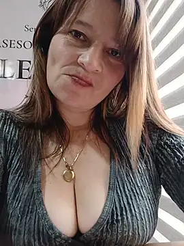 KAREN--03 stripchat live cam model