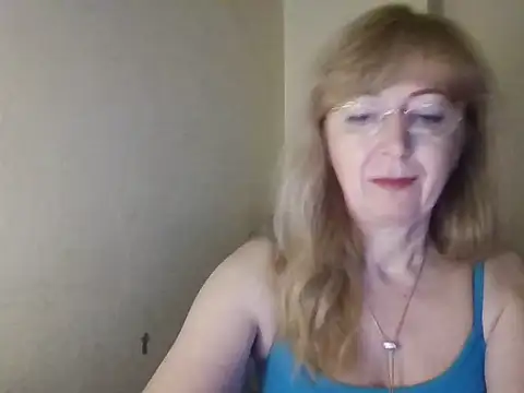 AetherPulsy stripchat live cam model