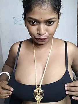V_Hot_Shila stripchat live cam model