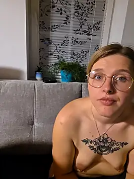 SecretDuo9196 stripchat live cam model