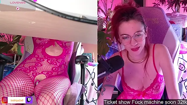 Indriya2x0 stripchat live cam model