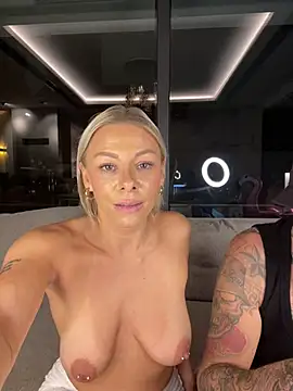 SexOnMyLvL stripchat live cam model