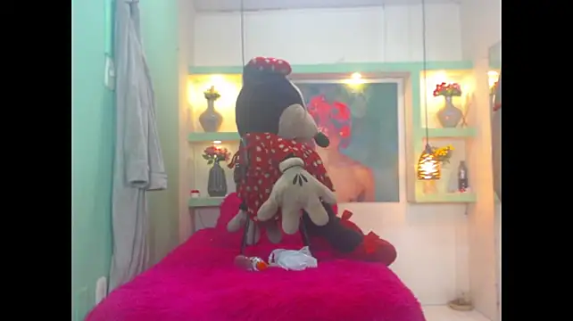 lorenapinto stripchat live cam model